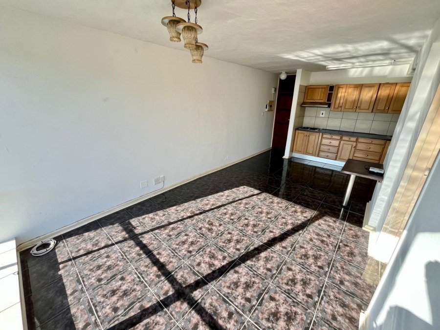 1 Bedroom Property for Sale in Amalinda Eastern Cape